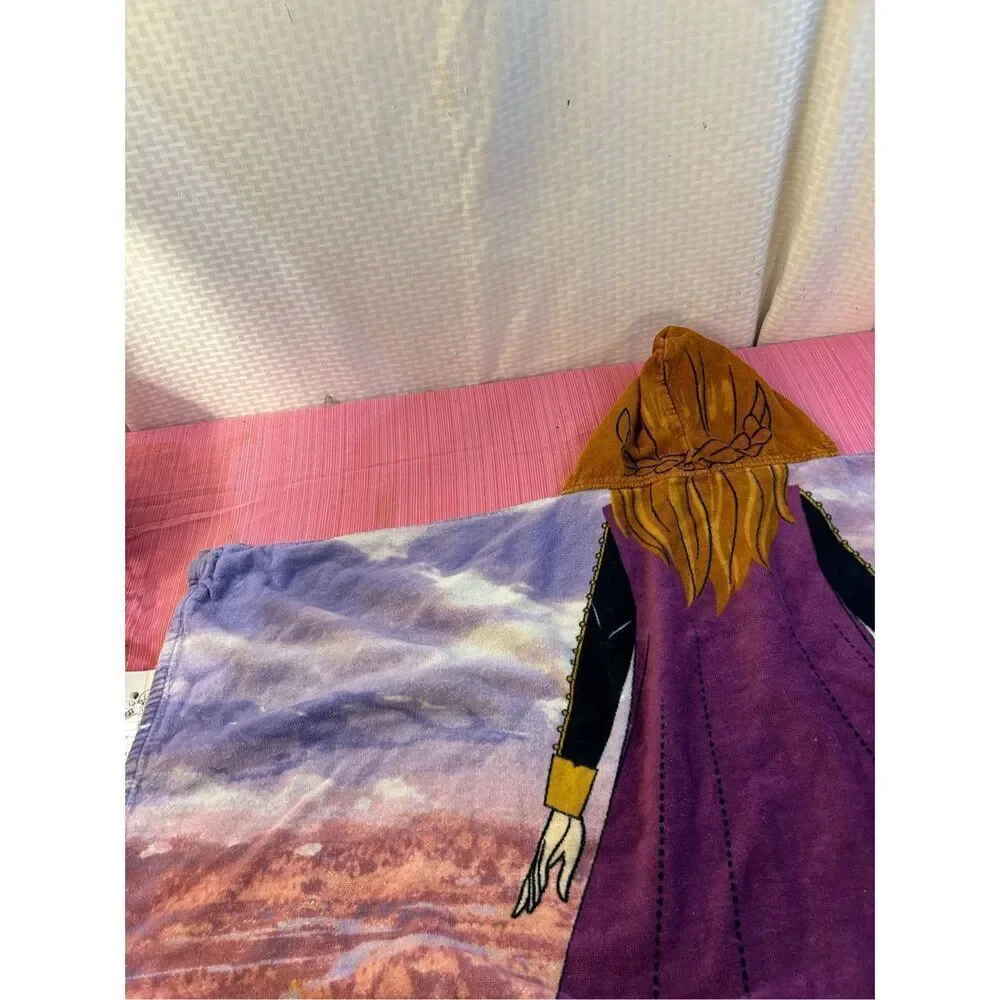 Disney Frozen 2 hooded towel toddler‎ 44x19